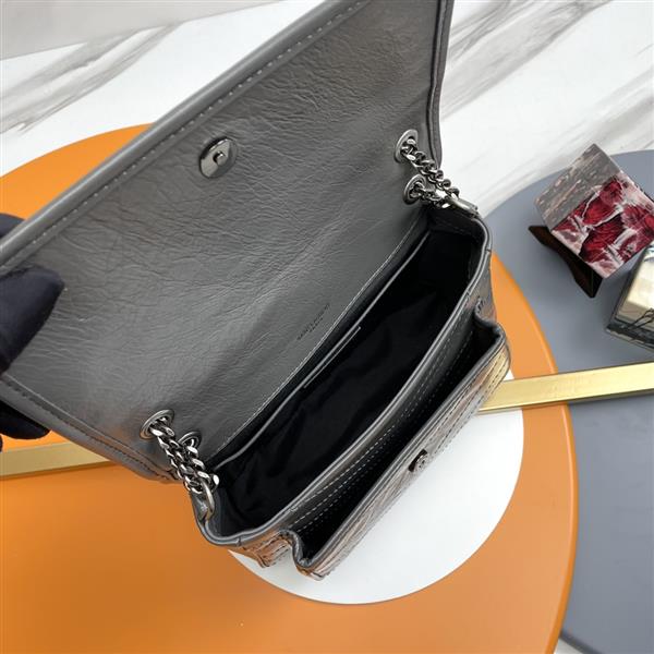 2026127204340175 480